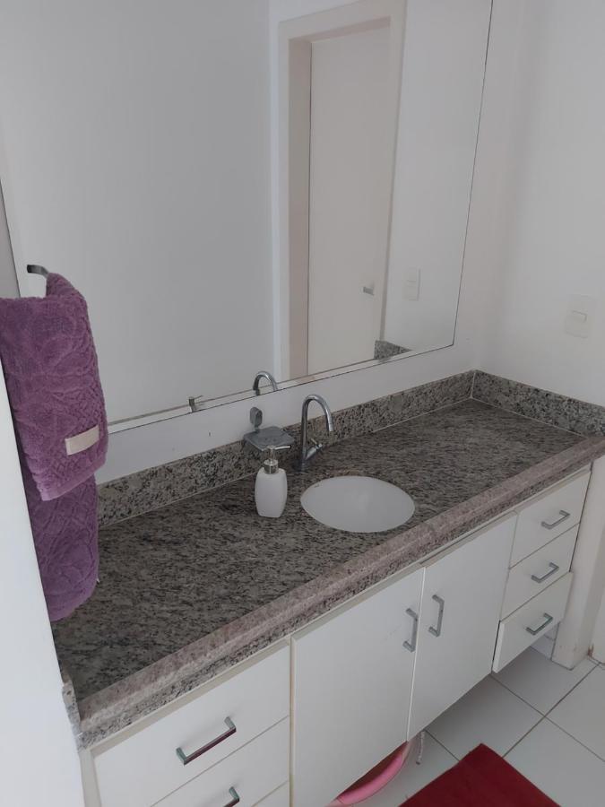 Apartamento Em Guarajuba 200M Da Praia Camacari Exterior photo